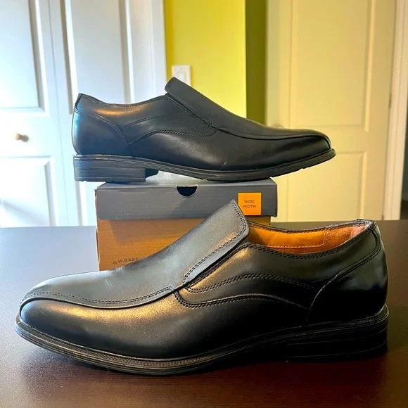 G.H. Bass Men’s loafer dress shoe. New with box, size 13W Mens Larson Weejuns® Penny Loafer main image 4